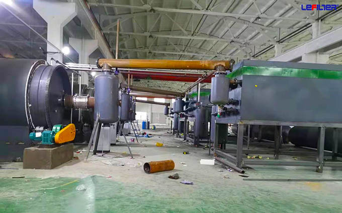 國內有多少家正規的廢輪胎煉油廠？